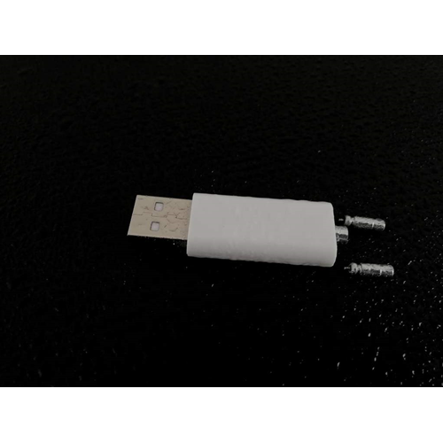 Chiavetta USB Ricaricabile Per Batterie Starlight LG 311 - 322 Lampo Gamma